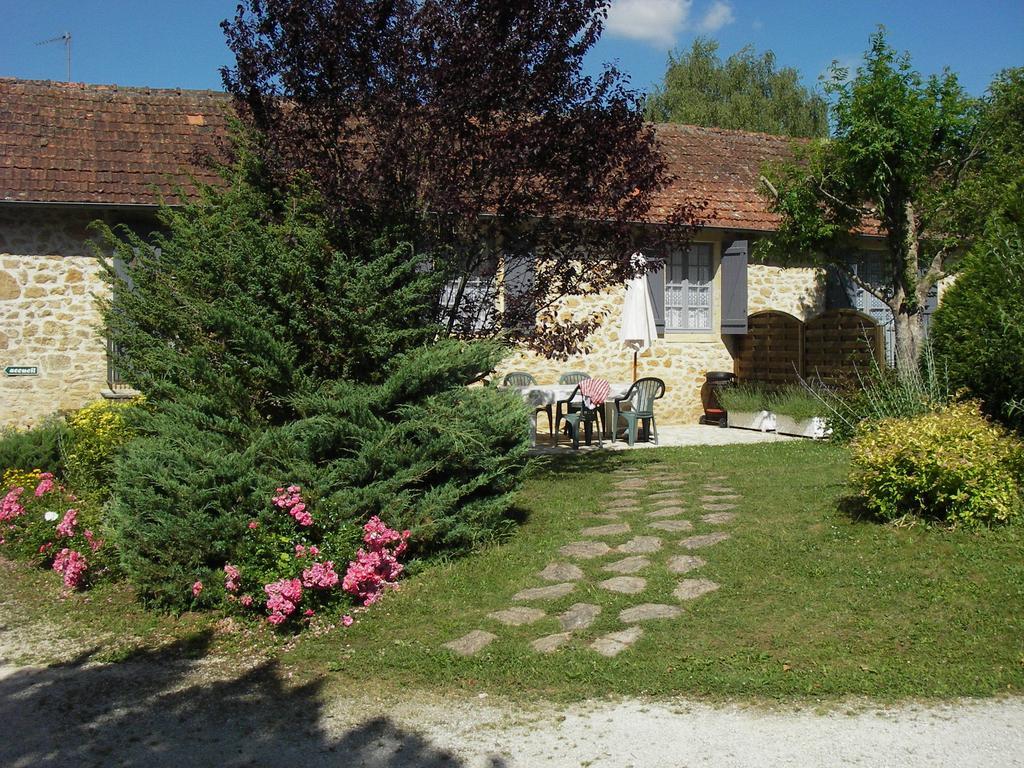 Gasthaus Les 4 Saisons Sarlat Exterior foto